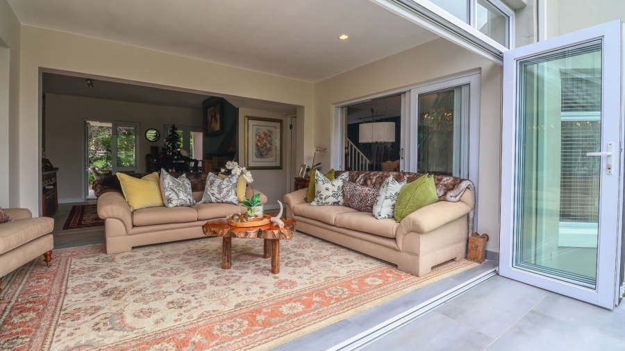 7 Bedroom Property for Sale in Belvidere Estate Western Cape